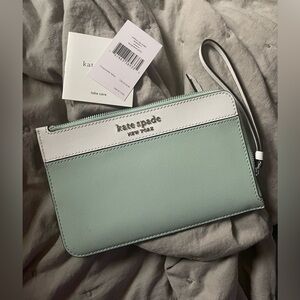 ♠️KATE SPADE♠️ Cameron Medium L Zip Wristlet Bag In SPRING MEADOW MULTI BNWT